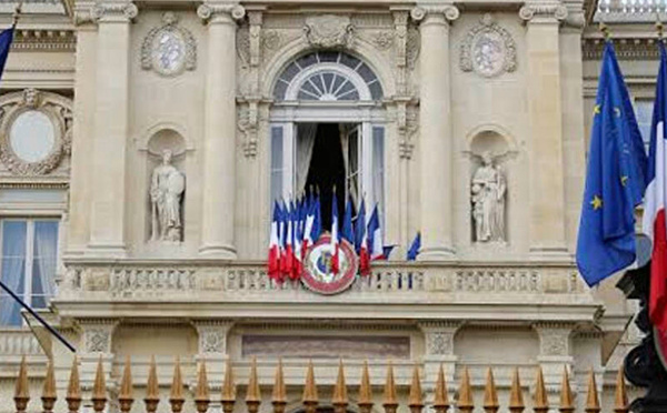 محكمة فرنسية تدين طبيبًا متقاعدًا بالسجن 20 عامًا في أكبر قضية اعتداء جنسي على الأطفال