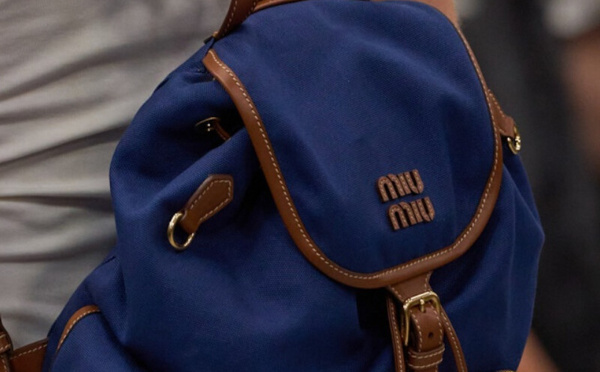 حقيبة الـBackpack: صيحة صيف 2025 المميزة