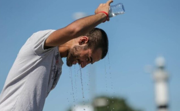 موجة حر شديدة تضرب المغرب : درجات حرارة تصل إلى 47 درجة وتحذيرات واسعة من الأرصاد الجوية
