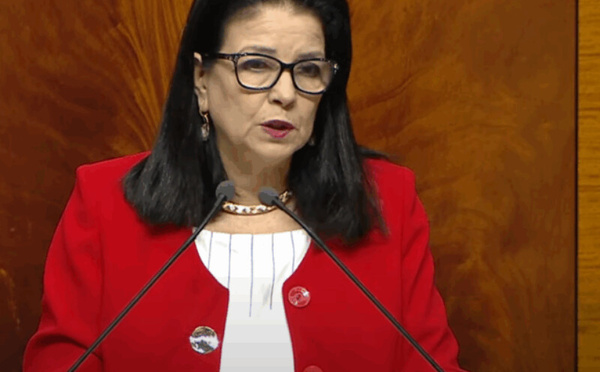 أمل الفلاح : خصصنا مليار درهم لتفعيل الطابع الرسمي للأمازيغية بالإدارات العمومية