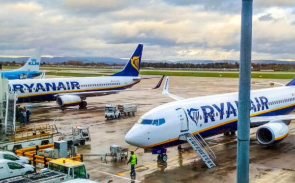 حملة إعلامية إسبانية ضد شركة الطيران "رايان إير": بين الانتقادات وضعف الطلب