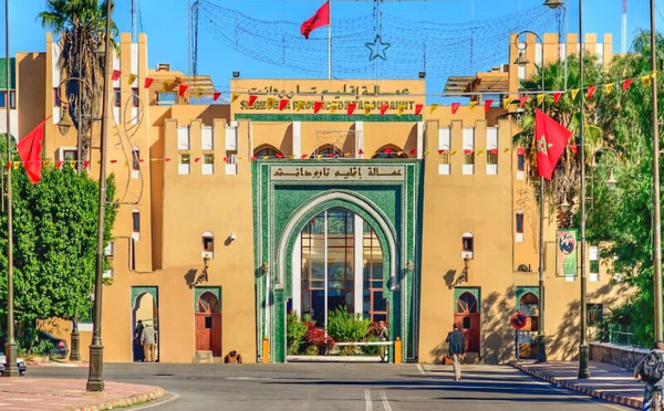 عامل تارودانت يشرف على مشاريع تنموية لإعادة تأهيل الأسوار والأبواب التاريخية
