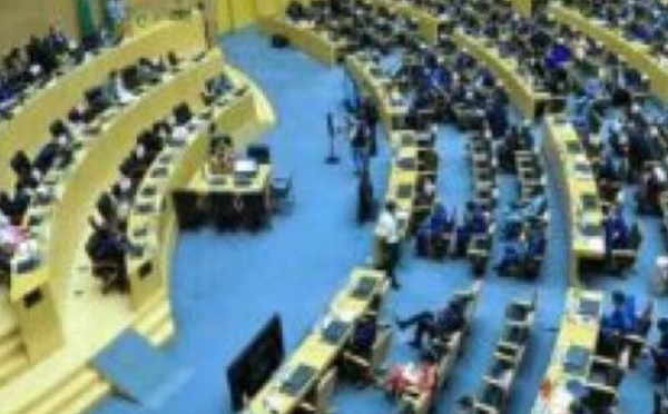 القمة الإفريقية حول الماء: الحاجة إلى تمويل إضافي لتأمين الولوج إلى الموارد المائية