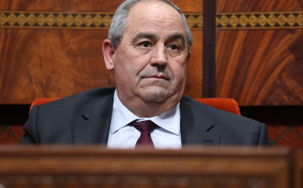 الميداوي يثير غضب الأساتذة الباحثين بمشروع قانون “ينزع صلاحيات الجامعات”