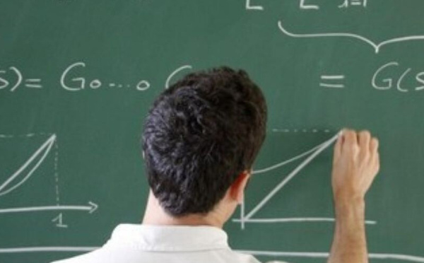 المغاربة يتصدرون قائمة الطلبة الأجانب المقبولين في مدرسة “بوليتكنيك” الفرنسية
