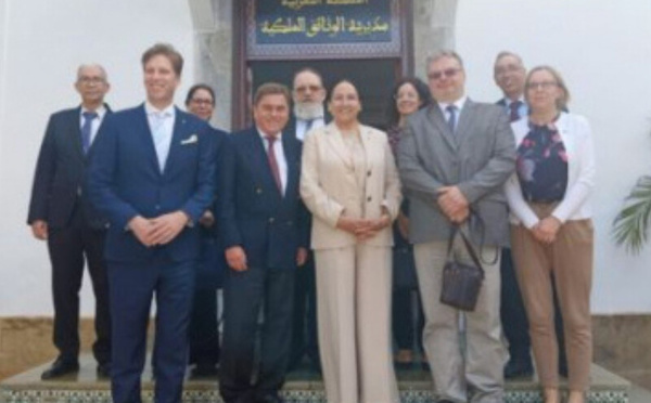 بعثتان هنغارية ونمساوية في زيارة رسمية إلى مديرية الوثائق الملكية لتعزيز التعاون في مجال الأرشفة