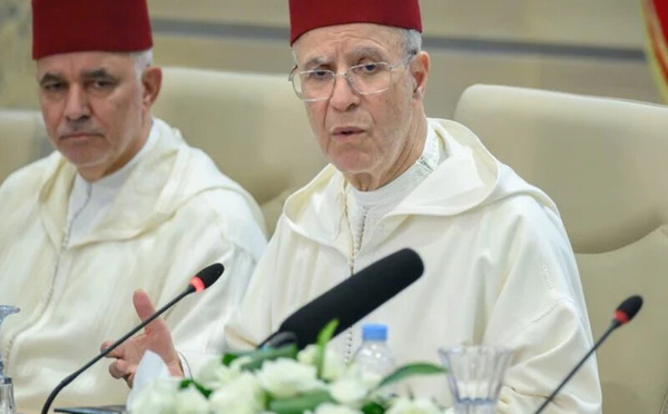 أحمد التوفيق يعلن عن تأهيل 2516 مسجداً وزاوية وضريحاً بميزانية 120 مليار سنتيم حتى 2026