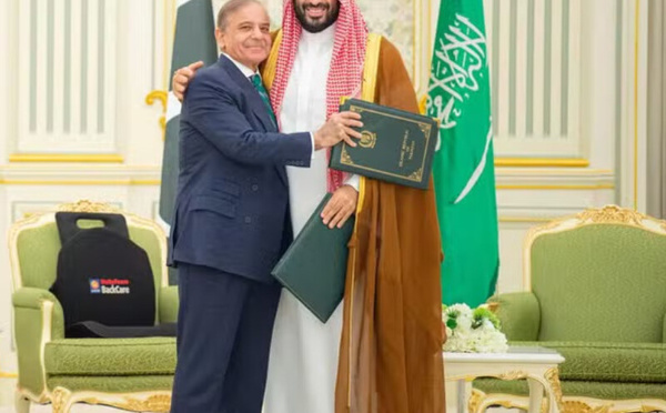 السعودية وباكستان يعيدان رسم الخريطة الاستراتيجية