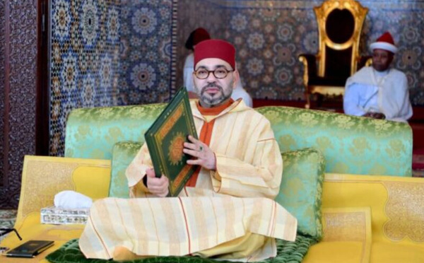 الملك محمد السادس يترأس الحفل الديني للذكرى 27 لوفاة الملك الحسن الثاني بالرباط