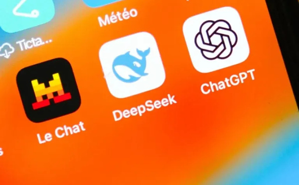 86% من الاقتباسات اللي كتولدها الذكاء الاصطناعي جاية من قنوات متحكّم فيها من طرف العلامات (دراسة Yext)