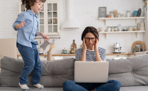 في شهر التوعية بـ ADHD : كيف تساعدين طفلك على النجاح داخل البيت والمدرسة