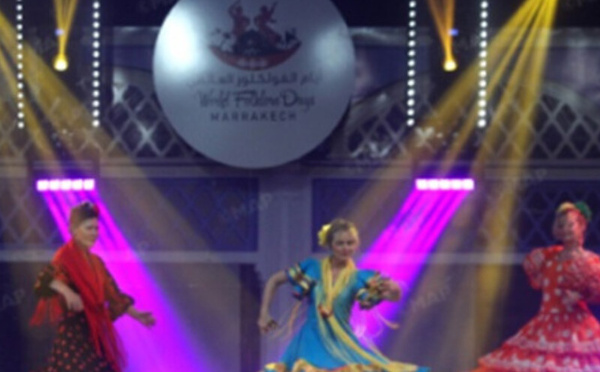 انطلاق الدورة السابعة لمهرجان مراكش الدولي للفلكلور: احتفاء عالمي بسحر التراث الإنساني