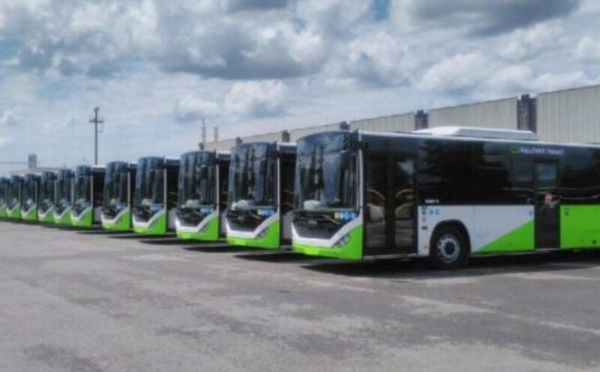 وزارة الداخلية تطلق مرحلة جديدة من تحديث النقل الحضري بـ11 مليار درهم