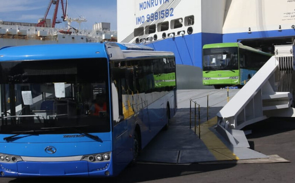 تسلم 257 حافلة جديدة في إطار البرنامج الوطني للنقل الحضري 2025-2029