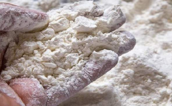 اتهامات بالغش في الدقيق المدعم تثير جدلاً واسعاً ودعوات لتحقيق رسمي