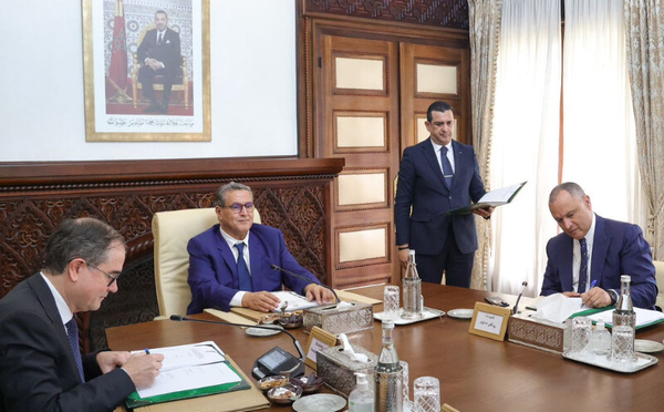 الحكومة و"رونو" توقعان اتفاقية توسيع صناعة السيارات في المغرب من شأنها إحداث 7.500 وظيفة جديدة