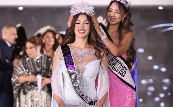 مغربية تتوج بلقب ملكة جمال العرب للقارات 2025