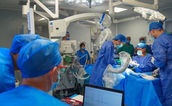 إنجاز طبي مغربي: أول عمليات زراعة قوقعة أذن روبوتية في القارة الإفريقية