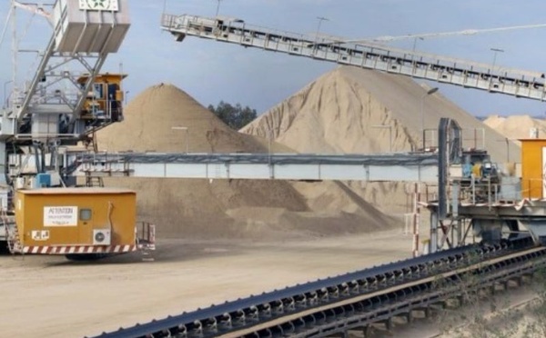 المجمع الشريف للفوسفاط يطلق مشروعًا صناعيًا ضخمًا بقيمة 23 مليار درهم في الأقاليم الجنوبية