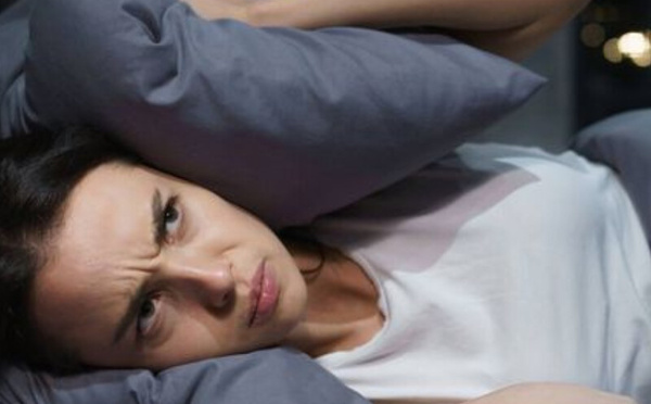 الأرق: أسباب شائعة وحلول لتحسين النوم