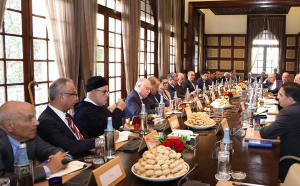 الملك محمد السادس يوجه إشراك الأحزاب السياسية في تحيين مخطط الحكم الذاتي للأقاليم الجنوبية