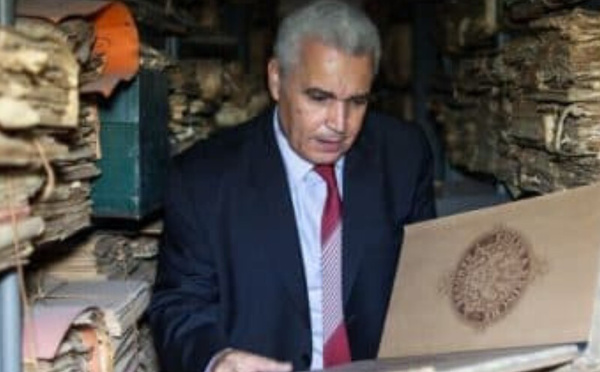 جامع بيضا.. مهندس الأرشيف العمومي وحارس الذاكرة المغربية