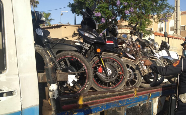 فاس.. توقيف 17 شخصًا بينهم موظفون عموميون متورطون في اختلاس أموال وسرقة سيارات بالمحجز البلدي بوجدة