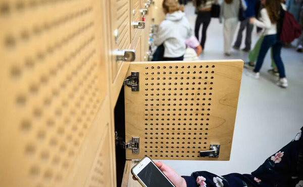 حظر الهواتف في المدارس يحسن النتائج الدراسية، وفق دراسة هندية واسعة النطاق