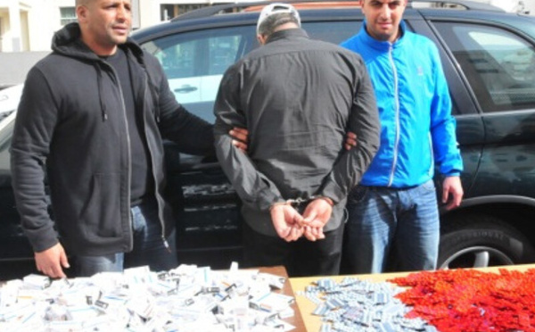 إحباط تهريب 600 قرص مهلوس بمعبر باب سبتة… توقيف شخص قادم من إسبانيا على متن دراجة نارية