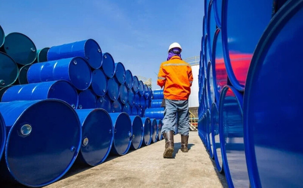 الوكالة الدولية للطاقة تتوقع استمرار الطلب العالمي على النفط والغاز حتى منتصف القرن