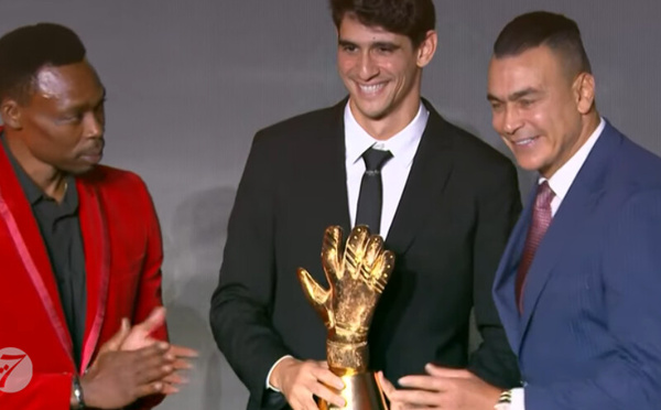 ياسين بونو يتربع مجدداً على عرش حراسة المرمى الإفريقية لسنة 2025