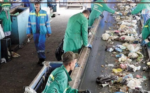 مخاطر بيئية وصحية تهدد سكان الرباط: أزمة مكب أم عزة