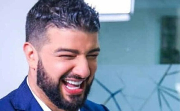 توقيف الكوميدي حمزة الفيلالي بسبب شيكات بدون رصيد… صويلح يكشف تفاصيل الأزمة ويدعو إلى التضامن