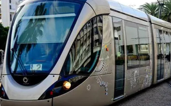 وفاة رضيع داخل الطرامواي تعيد فتح ملف خصاص أطباء التوليد بمستشفى مولاي عبد الله بسلا