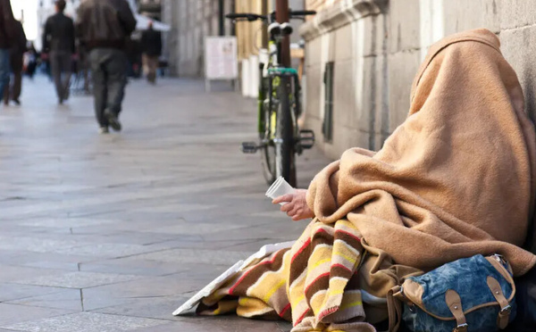 حملة وطنية موسّعة ضد التسول والتشرّد… الداخلية تكشف حصيلة غير مسبوقة