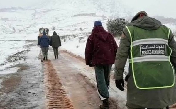 انطلاق عملية "رعاية 2025-2026" لمواجهة آثار موجة البرد بأزيلال