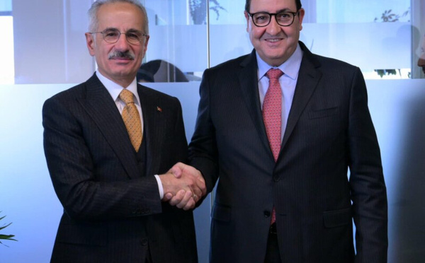 قيوح يعقد مباحثات مكثفة بلندن لتعزيز شراكات المغرب البحرية واللوجستية