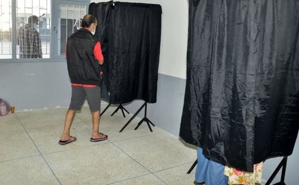 الانتخابات المقبلة : مئات التعديلات من الفرق المعارضة