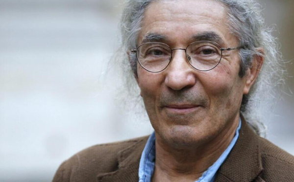 تعطيل الجواز البيومتري لبوعلام صنصال يثير الجدل مجددًا في الجزائر