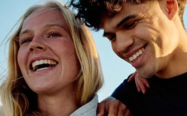 العلاقات بعد الحب: كيف يعيد الجيل الجديد تعريف الروابط العاطفية بعد الانفصال