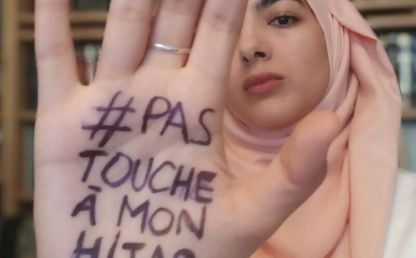 وزير الداخلية الفرنسي يرفض حظر الحجاب على القاصرات ويعتبره وصمًا للمسلمين