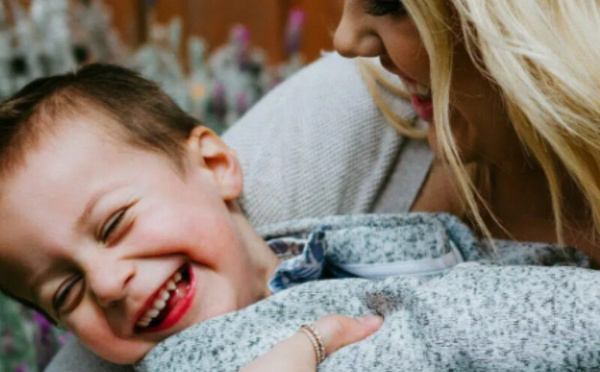 ​دعم الأطفال لمواجهة مخاوفهم وقلقهم النفسي بطرق صحية