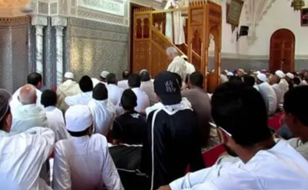 "العنف ضد النساء" موضوع خطبة  يوم الجمعة