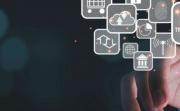 البرلمان المغربي يعزز مسار الرقمنة بالمصادقة على توصيات شاملة لتحقيق تحول رقمي مندمج