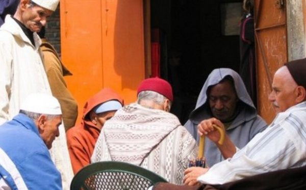 متقاعدو الطبقتين الدنيا والمتوسطة… حين تتحول سنوات العطاء إلى انتظار بطيء للإنهاك