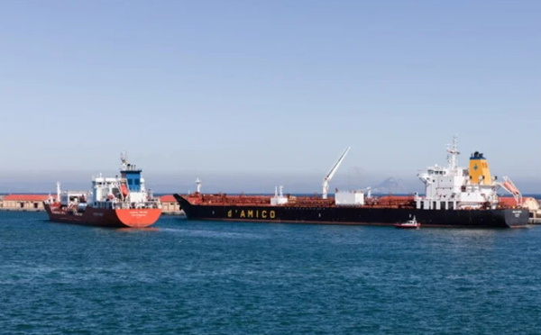 الاتحاد الأوروبي يوسع عقوباته على روسيا بإضافة 40 سفينة إلى قائمة الحظر