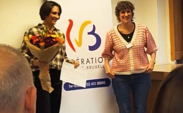 ​المغربية نادية جاد تفوز بجائزة التربية في بلجيكا لتطبيقها "منهج سنغافورة" في تدريس الرياضيات