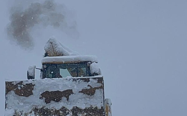 وزارة الداخلية تعبّئ إمكانات واسعة للتخفيف من آثار موجة البرد بعدد من أقاليم المملكة