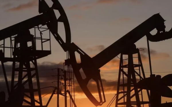 ​فنزويلا تؤكد استمرار صادراتها النفطية رغم الحصار الأمريكي