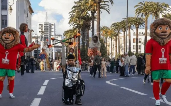 الرباط تفتتح أجواء “كان 2025” باستعراض فني مبهر في شارع محمد الخامس